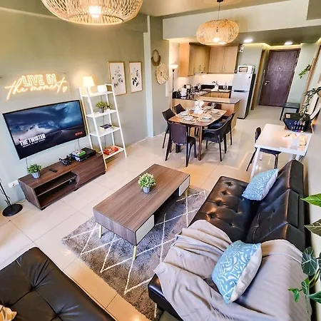 Lush 2Br 98Sqm Moa 200Mbps Netflix Xbox Printer Apartment