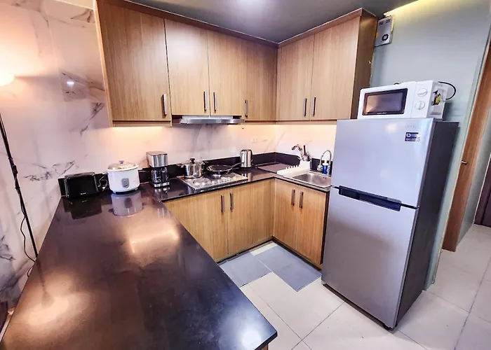 Lush 2br 98sqm Moa 200mbps Netflix Xbox Printer *