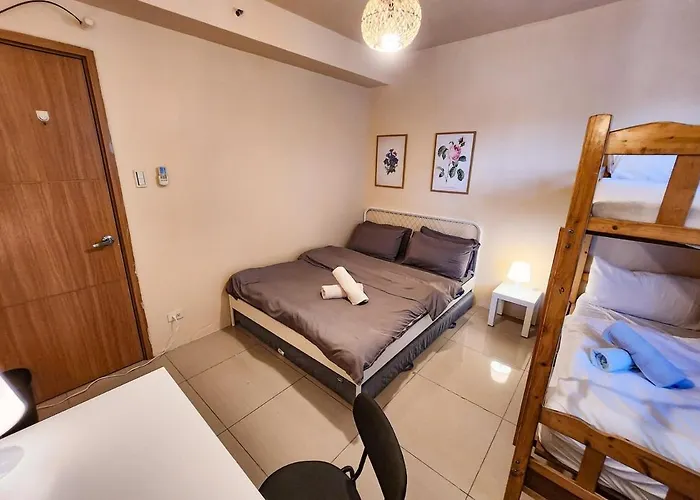 Lush 2br 98sqm Moa 200mbps Netflix Xbox Printer Manilla