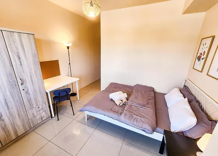 Appartement Lush 2br 98sqm Moa 200mbps Netflix Xbox Printer