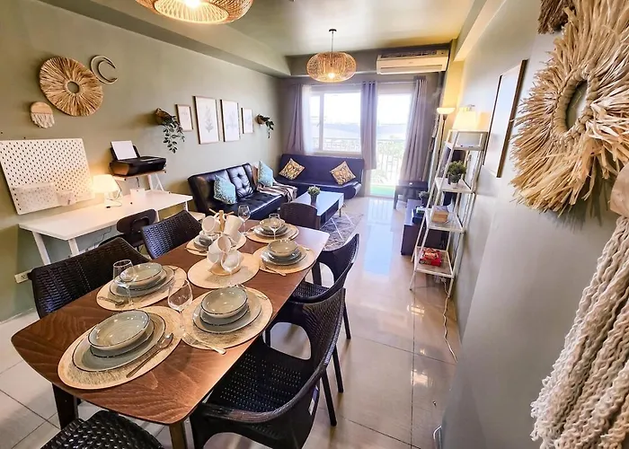 Lush 2br 98sqm Moa 200mbps Netflix Xbox Printer * Manilla